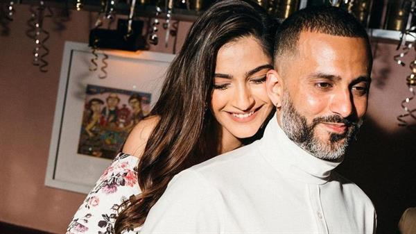Two people have been arrested for stealing cash and jewellery from Sonam Kapoor and Anand Ahuja's Delhi house.