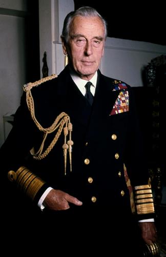 लॉर्ड लुईस माउंटबेटन (Lord Lewis Mountbatten) स्वतंत्र भारत के पहले गवर्नर-जनरल थे
