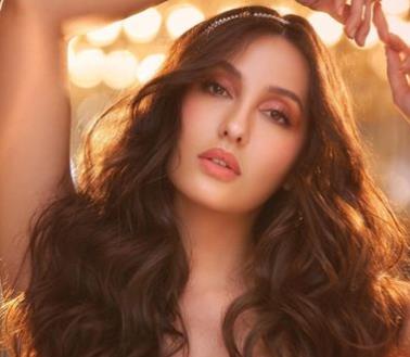Nora Fatehi Share Beautiful Pictures.