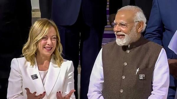 PM Modi Captures the Moment: Takes Selfie with Giorgia Meloni, Italian PM Labels the Photo a 'Melodi