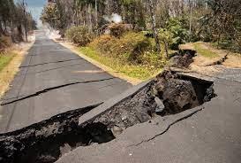 हवाई की बड़ी ज़मीन, प्युजेट साउंड क्षेत्र में हल्के भूकंप, कोई नुकसान नहीं।