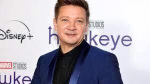 'Avengers' fame actor Jeremy Renner became victim of a serious accident.