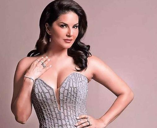 Sunny Leone expressed her gratitude to have been associated with the "best companies".