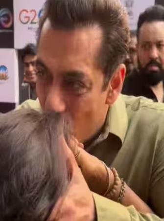 Salman Khan Kissing Woman At IFFI 2023.