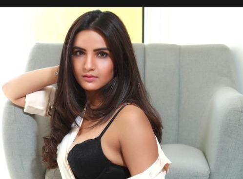 Jasmin Bhasin remembers receiving rape threats from followers of a Bigg Boss 14 fellow participant; coping with hate was challenging.