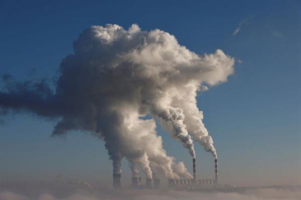 अधिक जलवायु विशेषज्ञ उत्सर्जन लक्ष्य वॉचडॉग की ऑफसेट नीति पर आपत्ति जताते हैं