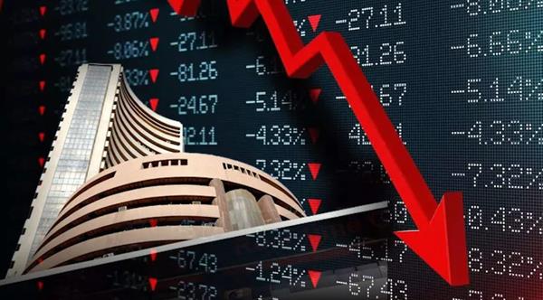 Stock Market Updates: Sensex Falls 650 Points, Nifty Below 22,650.