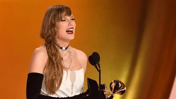 Taylor Swift: Artist's music back on TikTok after dispute