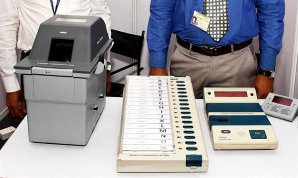 CIC Expresses 'Severe Displeasure' at Election Commission Over EVM RTI Delay