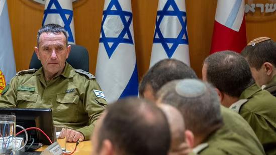 ईरान ने इजराइल पर हमला किया: आईएईए 'चिंतित' है क्योंकि सेना प्रमुख ने 'जवाब' देने का वादा किया है