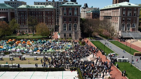 Columbia University Decision To Go Remote Sparks Tuition Refund Demands; Protesters Face Midnight Deadline.