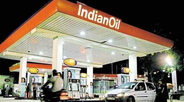 Indian Oil quarterly profit falls 52% on inventory losses, lower fuel prices.