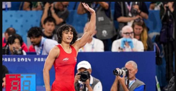 Vinesh Phogat bids goodbye to the sports world, says- Mother won the wrestling match against me and I lost... forgive me