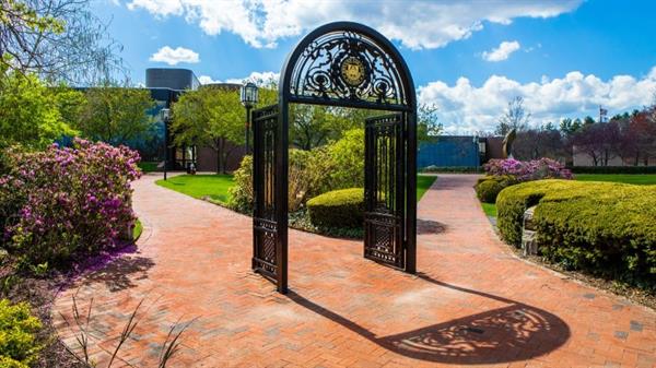 Bryant Online MBA ranked among top 15 percent nationally by U.S. News & World Report