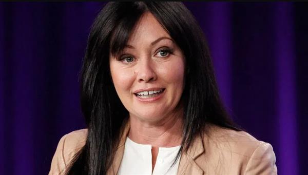 Shannen Doherty, star of Beverly Hills, 90210, dead at 53: media reports