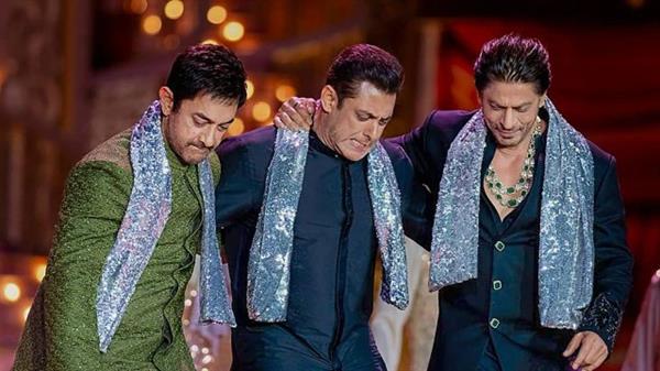 अनुराग कश्यप बताते हैं कि कैसे शाहरुख खान, सलमान खान, आमिर खान की फिल्में महंगी नहीं हैं: 'वे इसके बदले फीस नहीं लेते...'