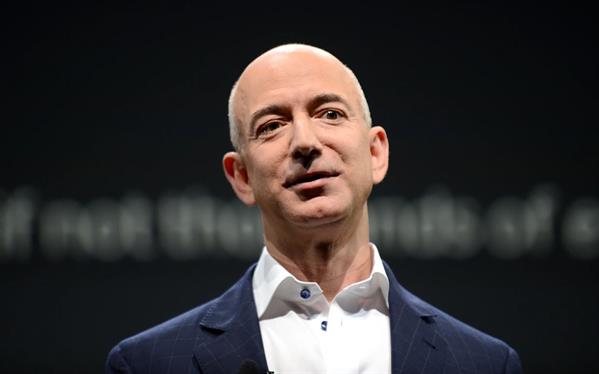 Elon Musk's throne shook, Jeff Bezos became the richest person in the world.
