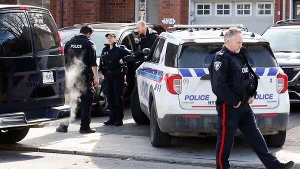 6 dead including 4 children at Ottawa home; student who lived with family arrested