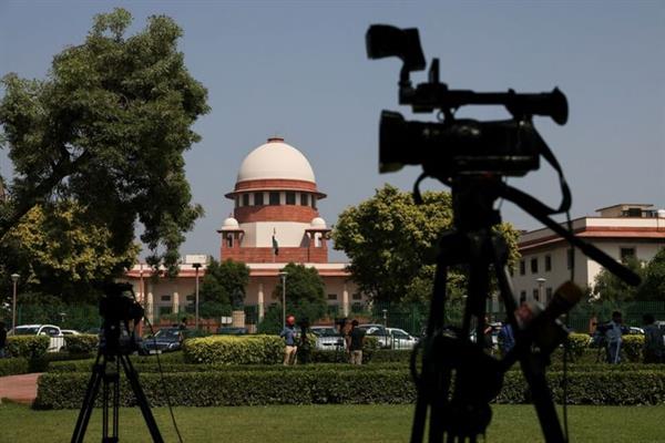भारत की उच्चतम न्यायालय ने एसबीआई से राजनीतिक निधि दाता-प्राप्तकर्ता के डेटा के लिए पूछा।