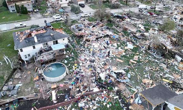 Weather tracker: severe storms and tornadoes hit parts of US