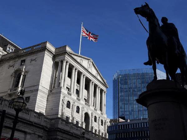 UK Economy Exits Recession, Rebounds Strongly in Q1