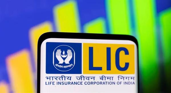 LIC gets three more years to meet Sebi’s 10% public holding norm.