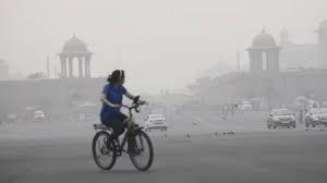 Air Pollution in Delhi: Delhi's air becomes even more poisonous, AQI crosses 400.