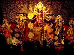 The retail lobby predicts that sales during Navratri could exceed ₹50,000 crore over the next 10 days.