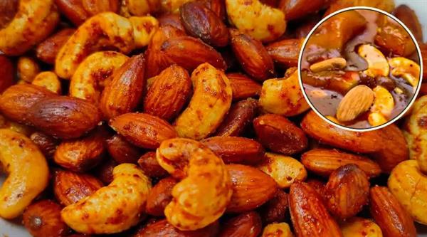 Have you tasted cashew-almond pickle? It will take only a few minutes to prepare it. Know the easy recipe.